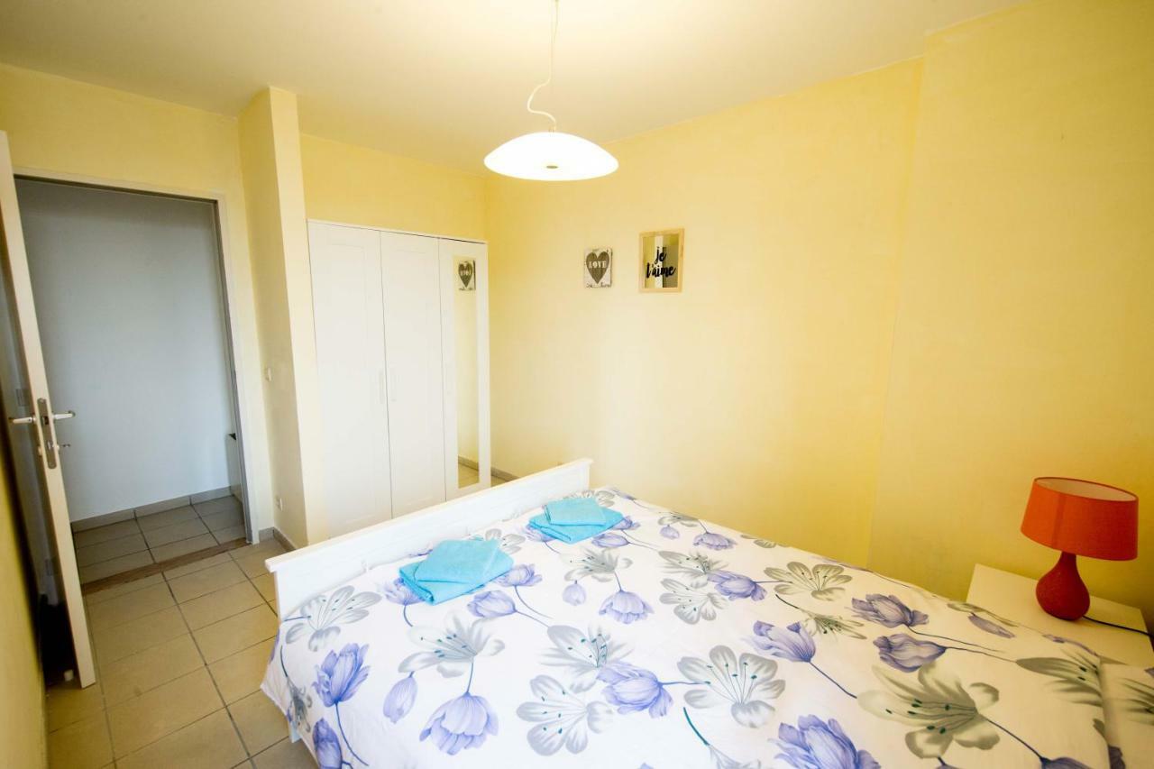 Renovated In Center * Antwerpen